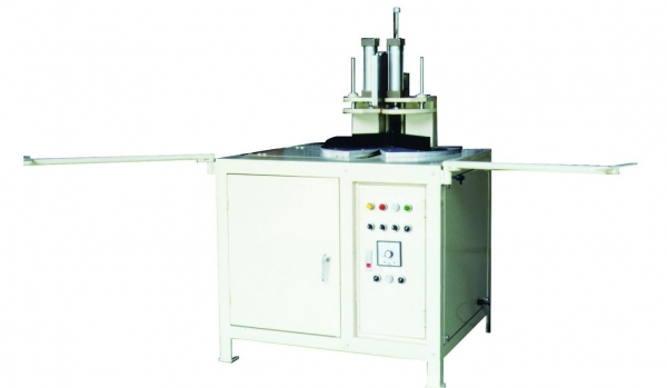 SINGLE WELDING MACHINE FOR PVC DOOR FRAMES