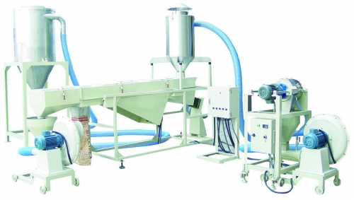 SINGLE SCREW PELLETIZER EXTRUDER