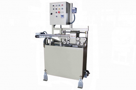 SERVO KNIFE CUTTING MACHINE